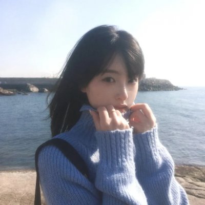 演员 - 张子枫 / 张伟丽 