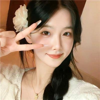演员 - 米凯莱·里翁迪诺 /